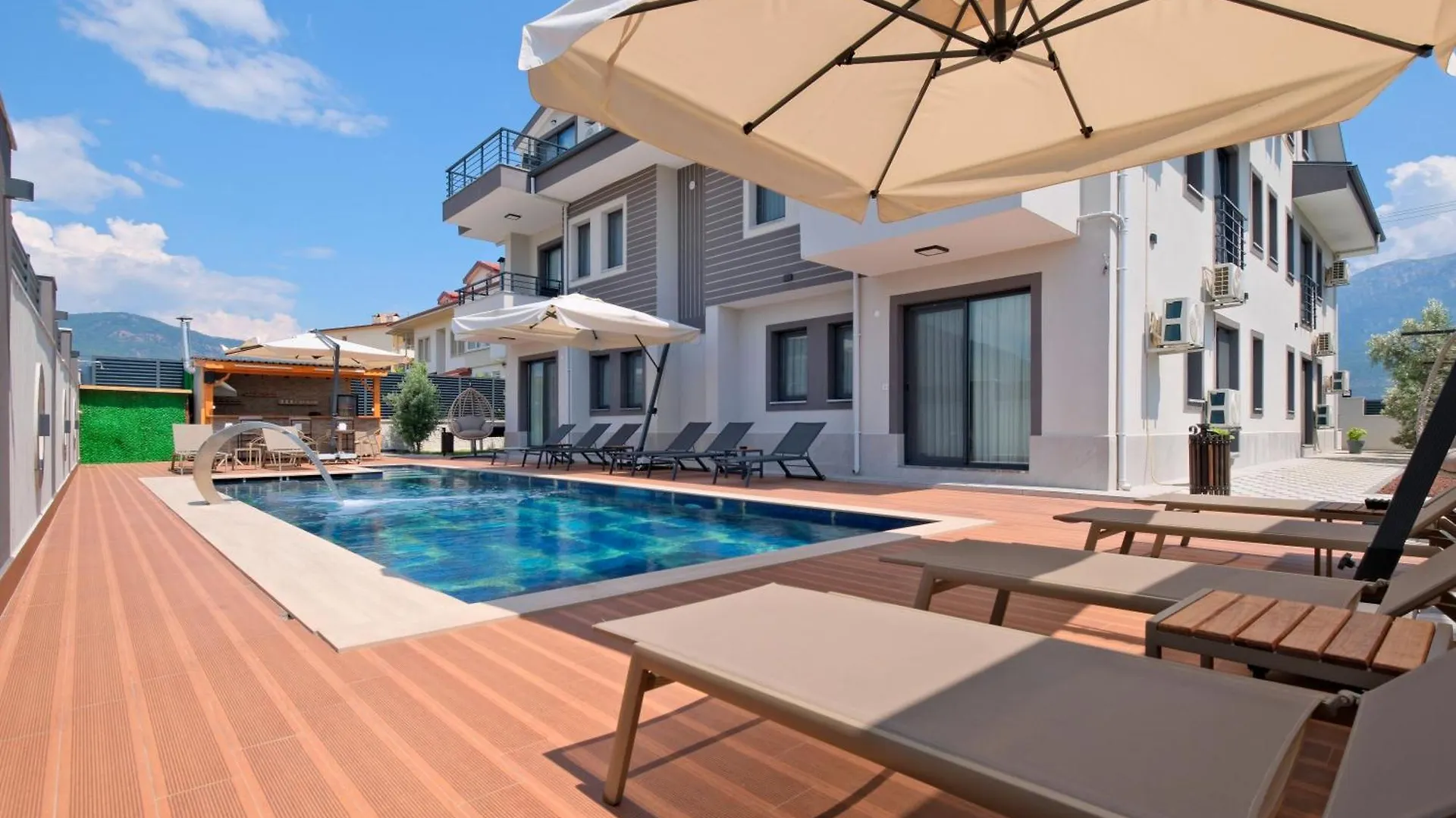 Roombnb Suit Fethiye Aparthotel